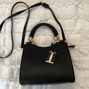 Super cute black bag